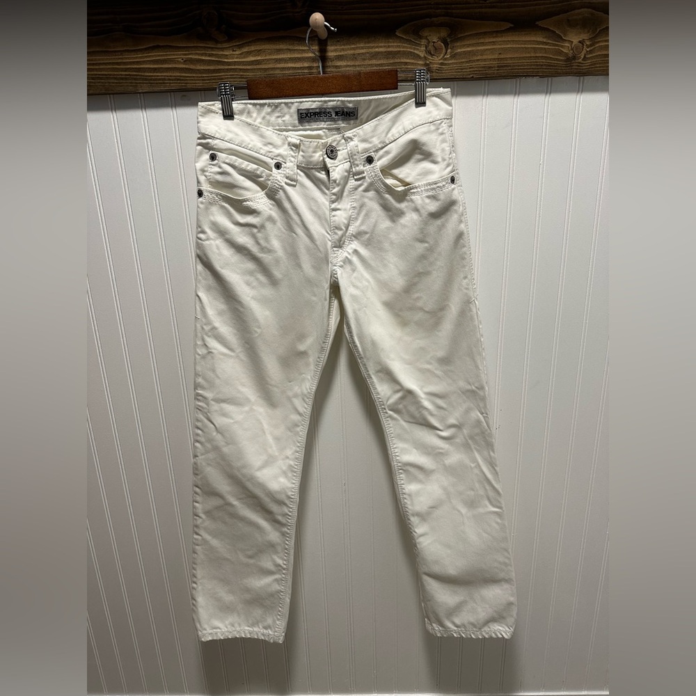 Express Men's Kingston Classic Fit Straight Jeans White 30x32